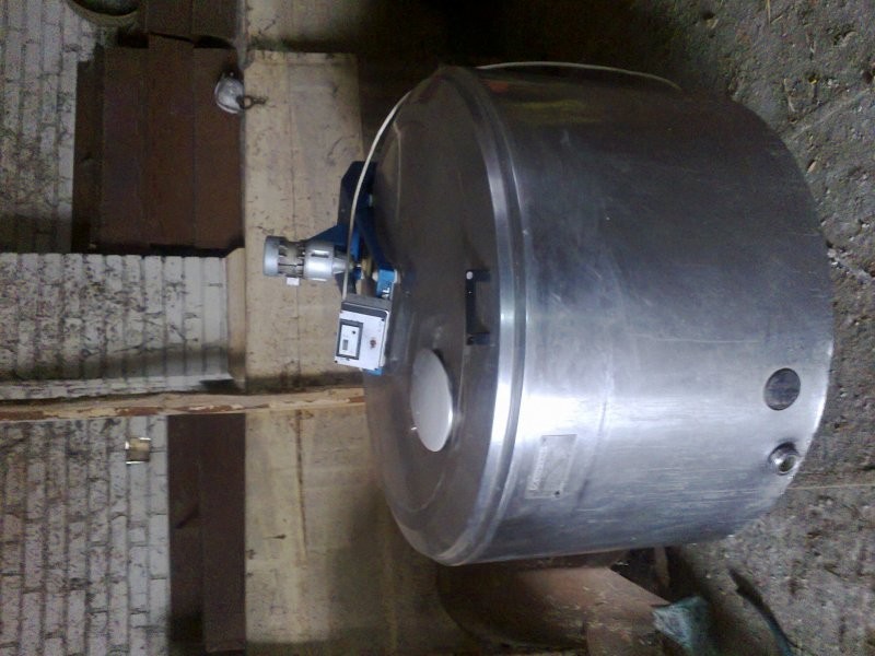 sprzedam schładzalnik do mleka alfa laval 650l — zdjęcie 2