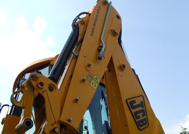 Koparko Ładowarka JCB 3CX Sitemaster z roku 2009 — zdjęcie 3