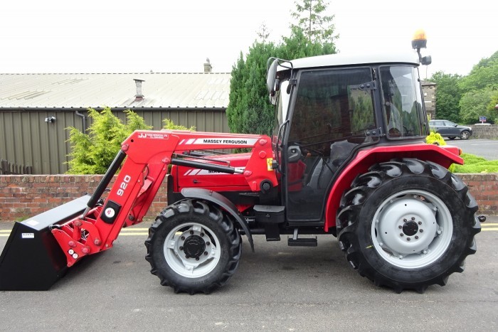 Massey Ferguson 420  -  2007 — zdjęcie 2