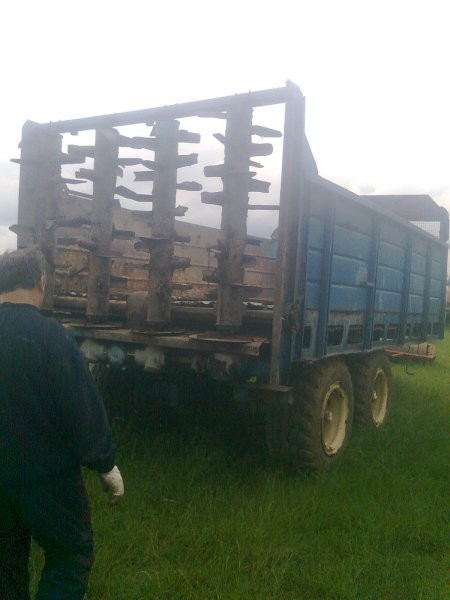 Rozrzutnik Obornika 12 Ton — zdjęcie 4