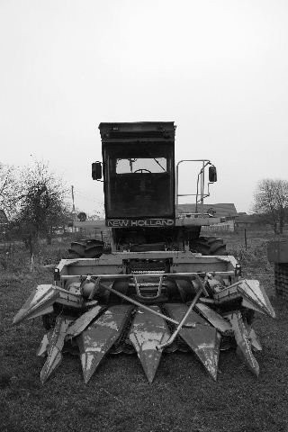 Sieczkarnia samojezdna New Holland do KUKURYDZY — zdjęcie 2