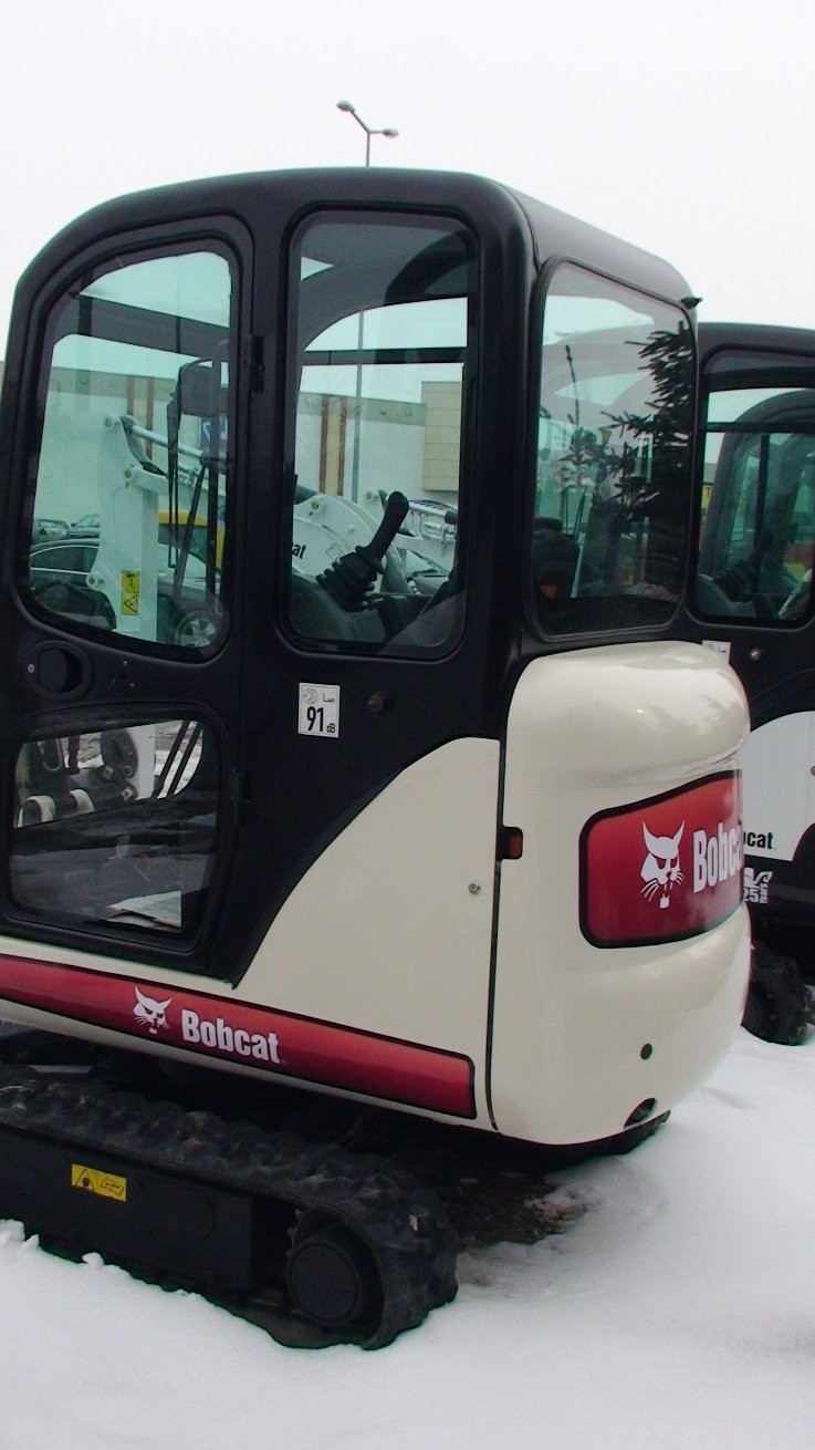 BOBCAT 323 15KM 2009r 1300mth MINIKOPARKA LEASING — zdjęcie 3