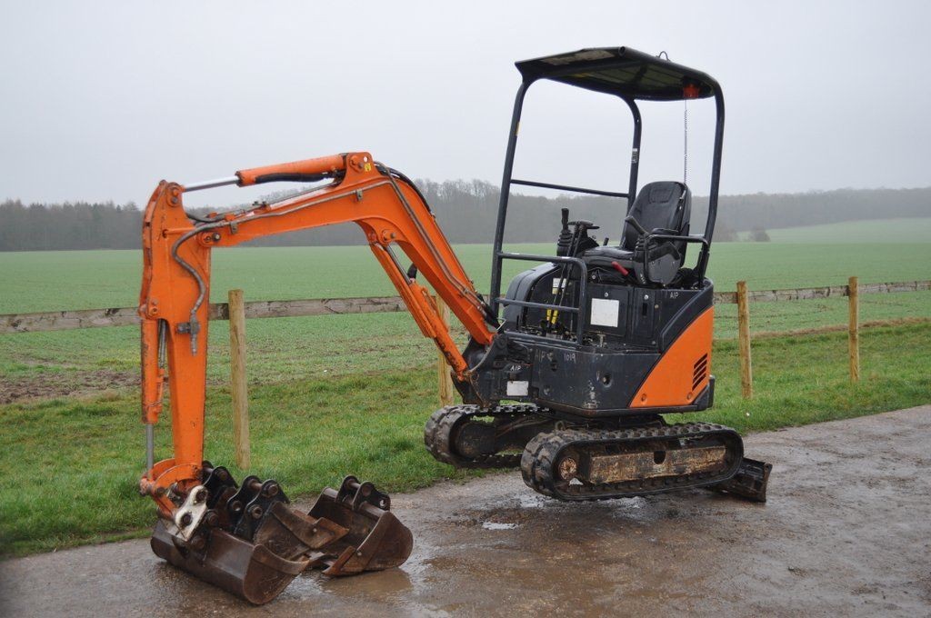 Hitachi ZX27-UU - w bdb stanie — zdjęcie 4