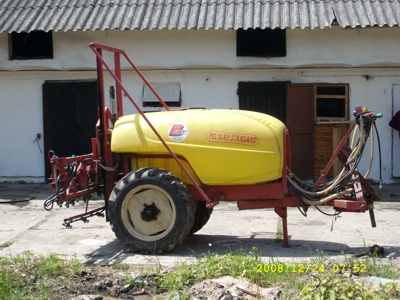 Sprzedam opryskiwacz 1000l. — zdjęcie 2