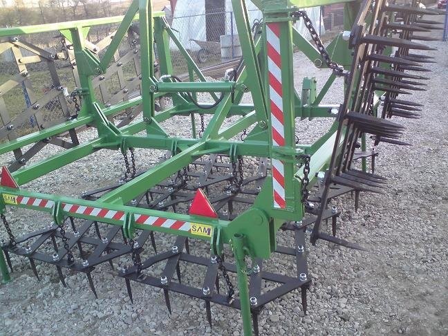 Brony składane hydraulicznie, Pola bron, Brony — zdjęcie 1