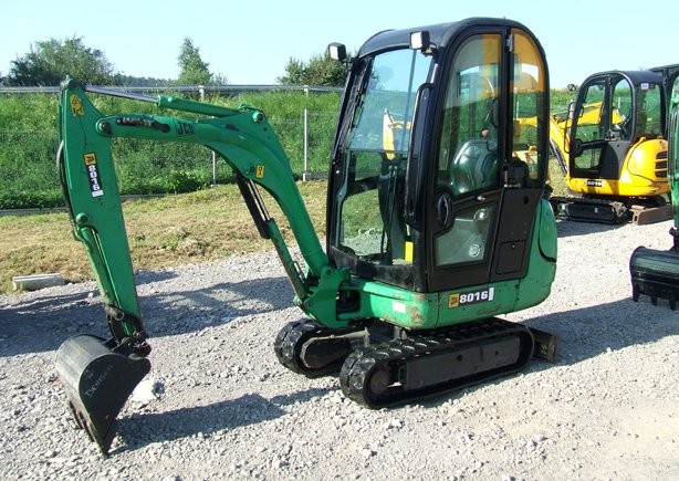 Minikoparka JCB 8016 z roku 2007... — zdjęcie 2