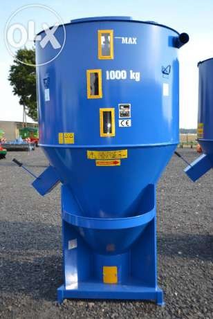 Mieszalnik pasz 1000 kg