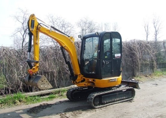 JCB 8025 ZTS - DENISON