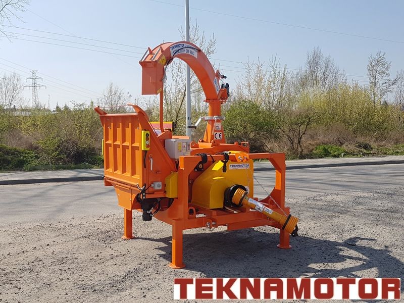 Rębak bębnowy do ciągnika Skorpion 280 RBG — zdjęcie 4