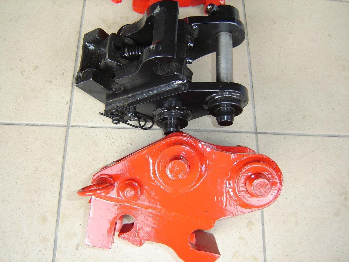 Szybkozłącza mini, midi koparki, koparko-ładowark — zdjęcie 3