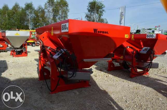 Rozsiewacz nawozów 2-tarczowy Woprol 800 kg MAL.  — zdjęcie 2