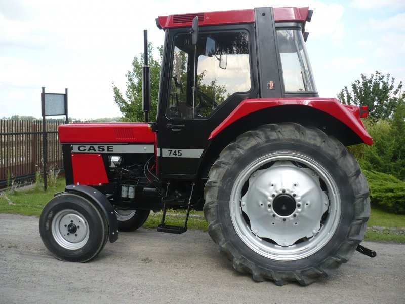 Case International 745XL — zdjęcie 5