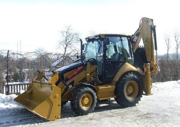 CAT 428E z roku 2011- nowa