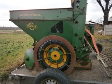 Cramer sadzarka w bdb stanie - 1982 bunkier tasma — zdjęcie 4