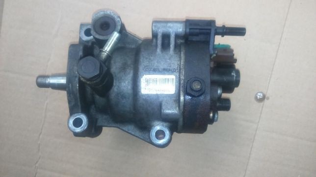 Pompa wtryskowa 1,5 DCI Delphi Renault,Nissan,Dacia,Kangoo,Scenic,Meg — zdjęcie 1