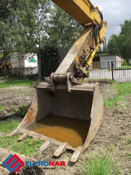 JCb JS 220N z 2002r. - koparka gąsienicowa — zdjęcie 3