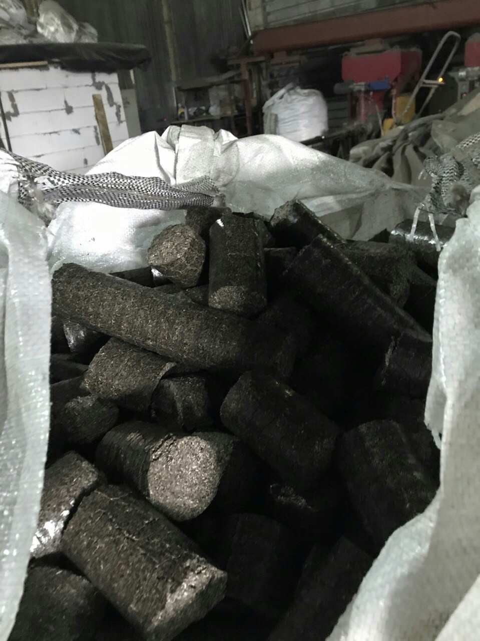 Pellet z łuski słonecznika — zdjęcie 2