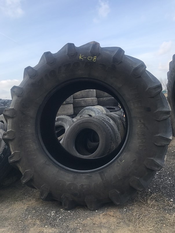 710/70/R38 Trelleborg — zdjęcie 1
