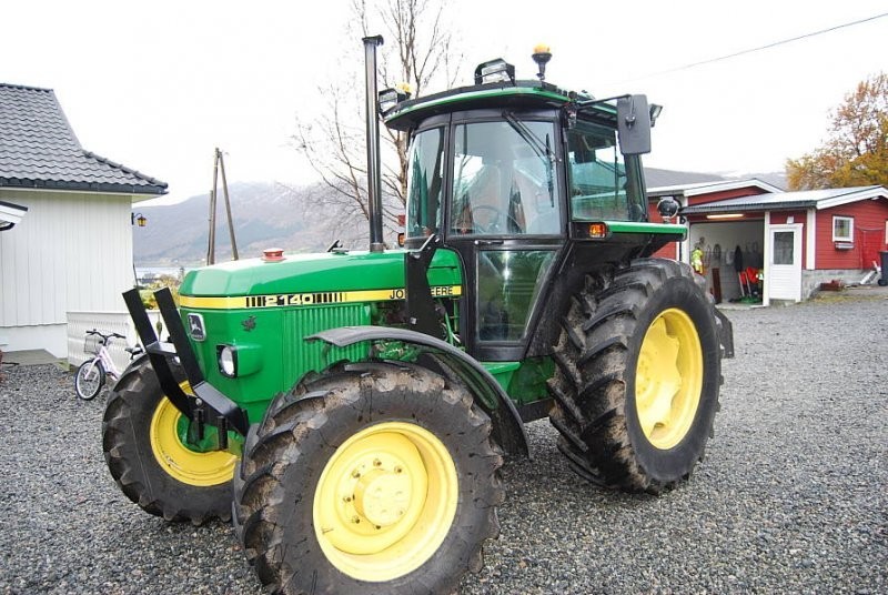 John Deere 2140 1986 — zdjęcie 2