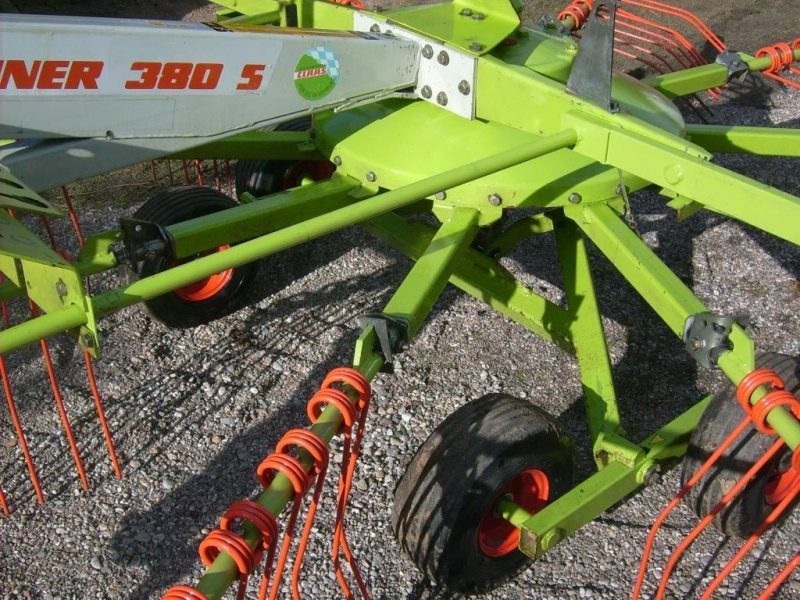Zgrabiarka CLAAS liner 380 s — zdjęcie 3