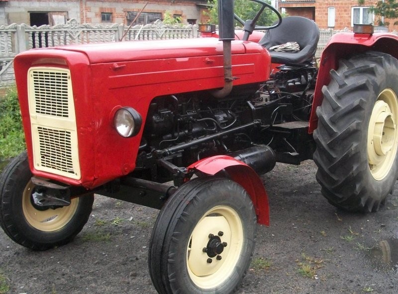 Sprzedam ciągnik C-360 i cyklop — zdjęcie 4