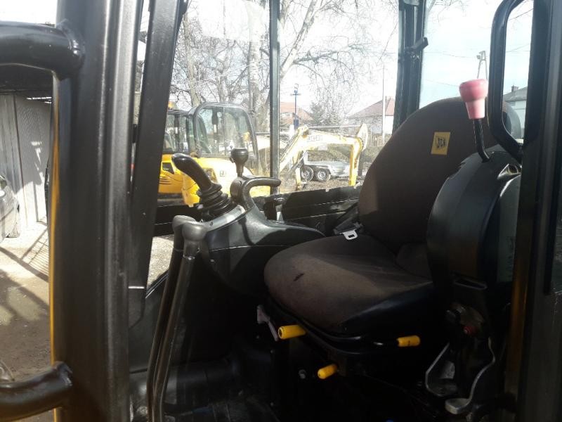 Sprzedam JCB 8025 ZTS - 2010 rok - mini koparka — zdjęcie 7