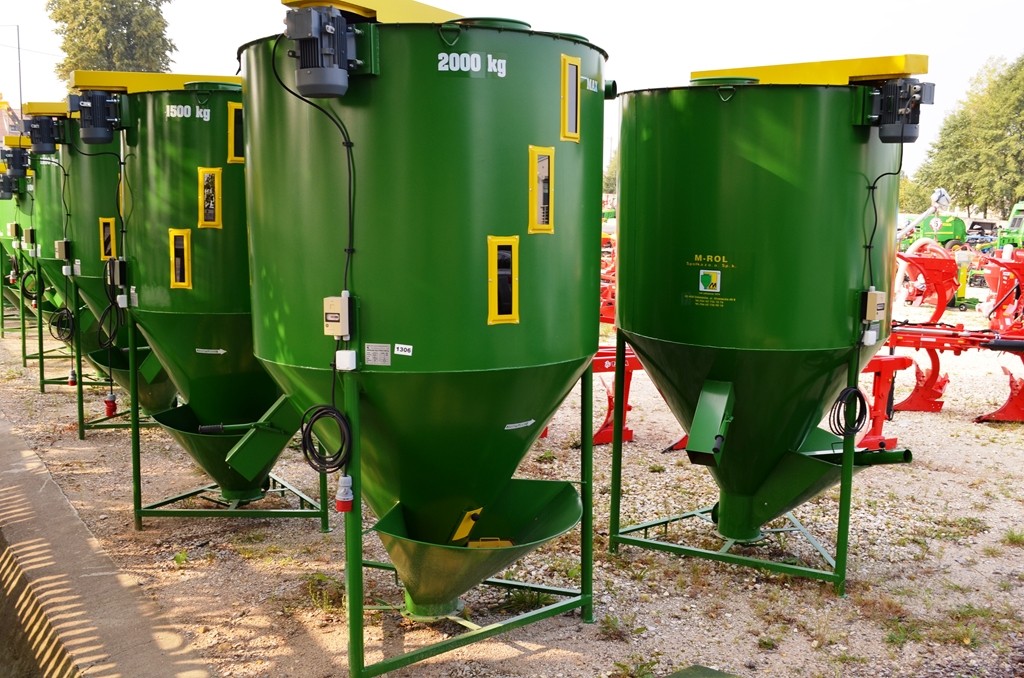 Mieszalnik pasz M-Rol 2000kg PROMOCJA! DO WYCZEPRANIA ZAPASÓW! — zdjęcie 3