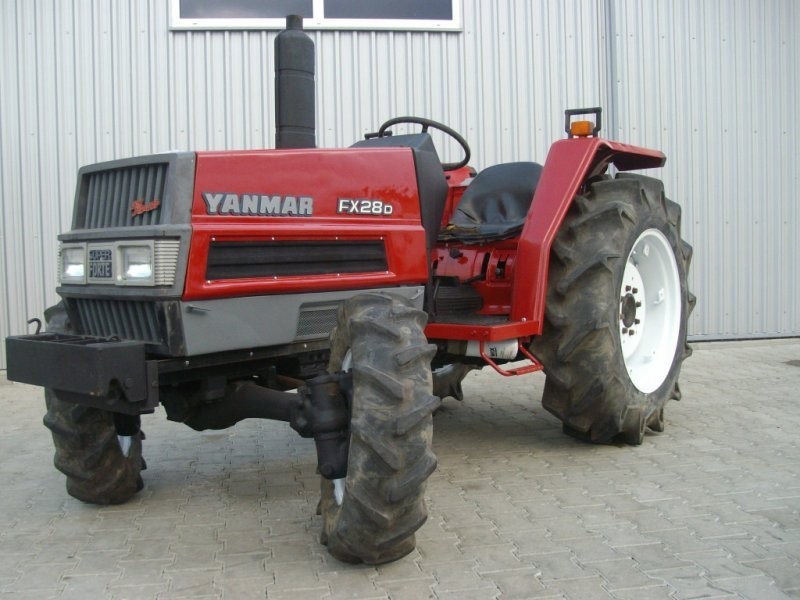 MINI TRAKTOR 4x4 KUBOTA YANMAR ISEKI TUR — zdjęcie 5