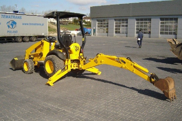 SUPER - OKAZJA minikoparkoładowarki JCB MINICX. DU — zdjęcie 5