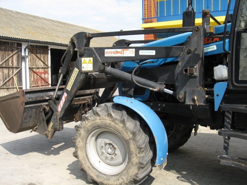 Sprzedam ciągnik rolniczy MTZ - 82KM 2002 r. — zdjęcie 1