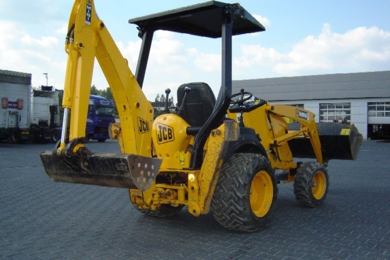 WYPRZEDAŻ MASZYN -JCB Mini CX mini koparkoładowark — zdjęcie 2