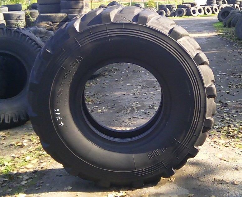 (G716) Opona 16.00 R25 Michelin X — zdjęcie 2