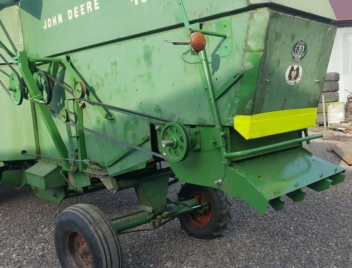 Rozdrabniacz słomy sieczkarnia CLAAS JOHN DEERE NEW HOLLAND Dominator — zdjęcie 3