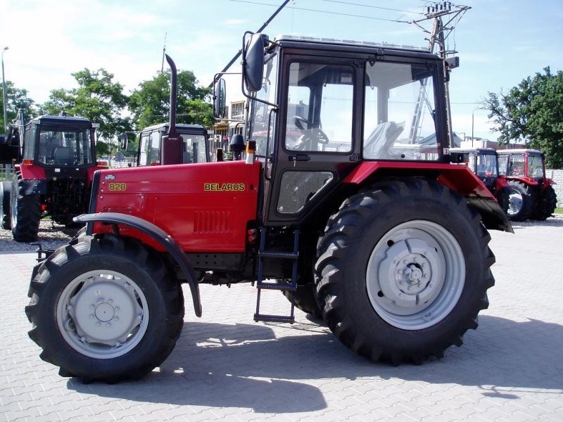 MTZ BELARUS 820 -MOST KRZYŻAKOWY — zdjęcie 1