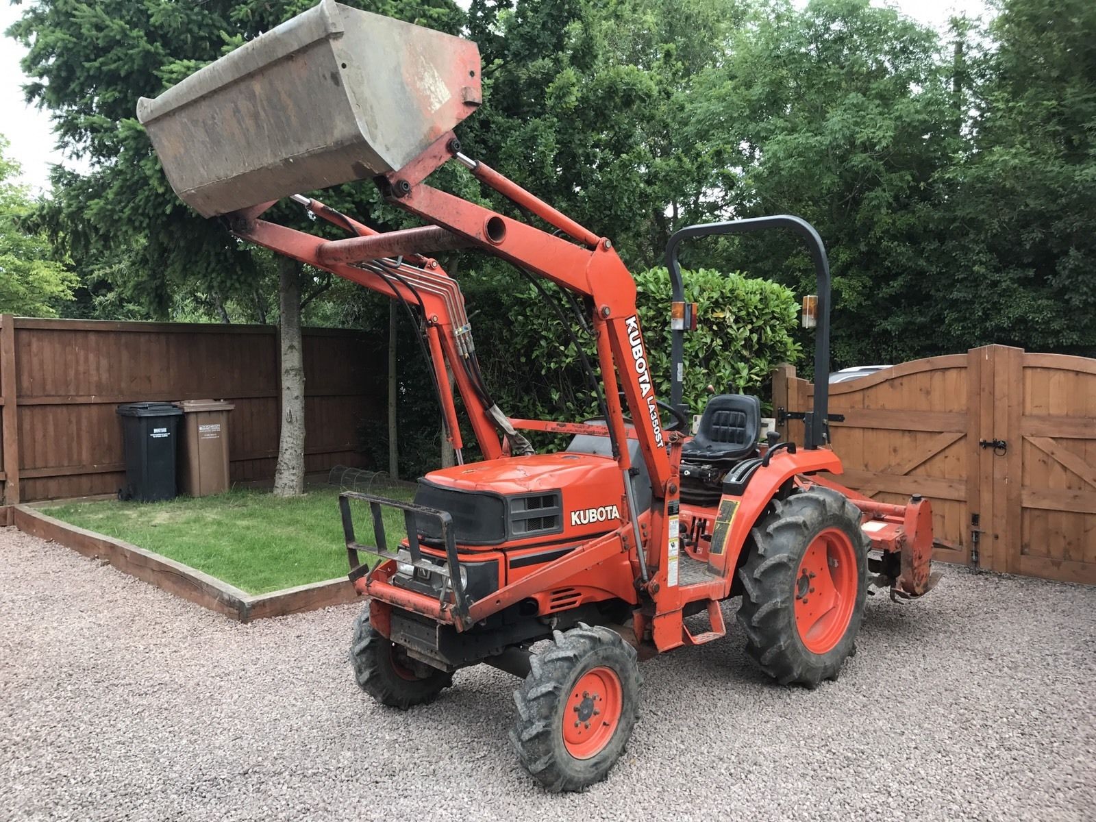 Kubota ST III-0 - bardzo dobry stan — zdjęcie 1