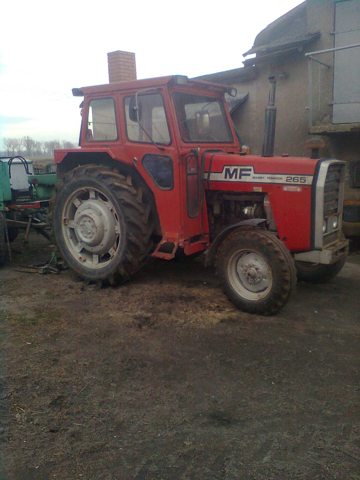 Massey Ferguson 265 - 1982