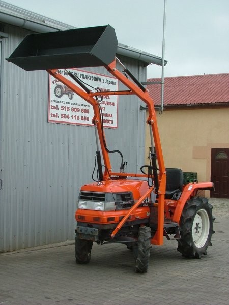Mini traktorek Kubota Gl-21 z TUR-em — zdjęcie 2