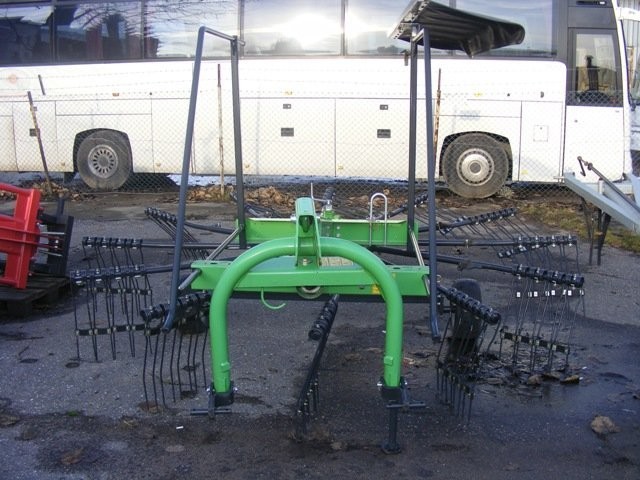 Zgrabiarka Deutz-Fahr Swat Master 4321 — zdjęcie 2