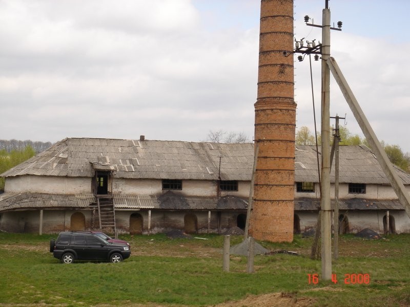 Ukraina.Cegielnia+kopalnia gliny10haCena 260 000zl — zdjęcie 1