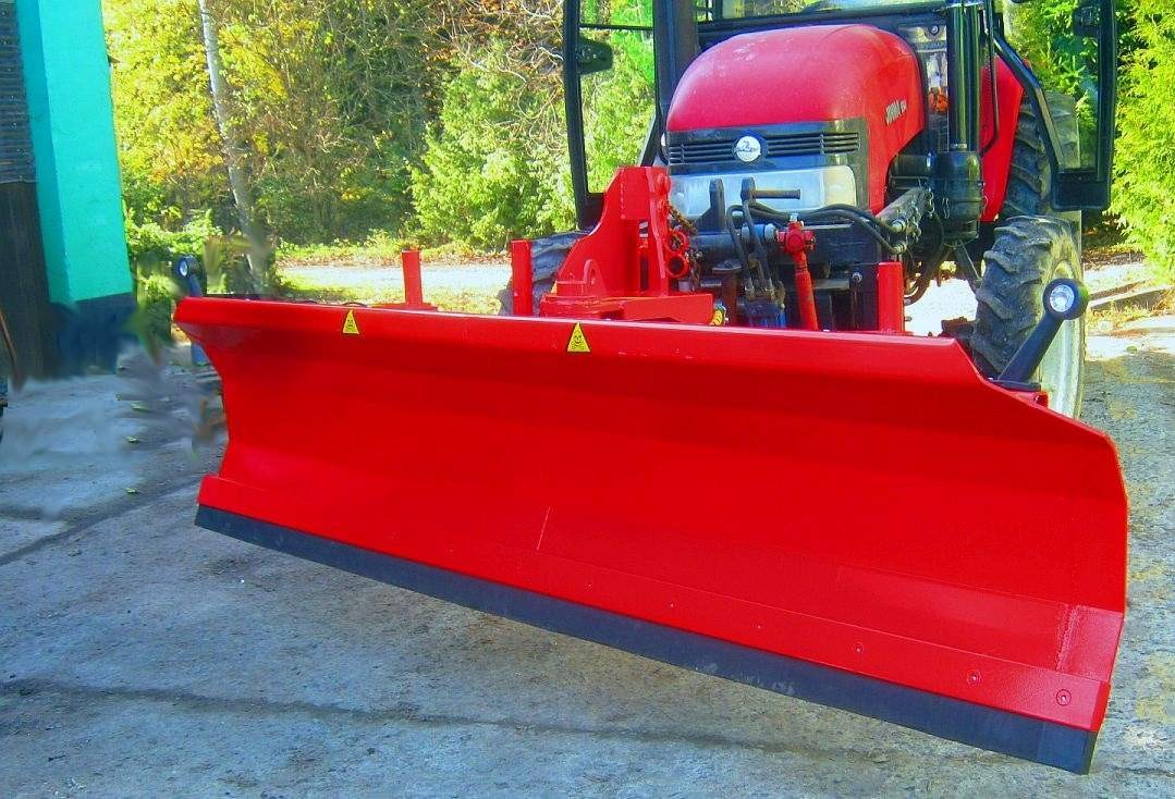 PŁUG śnieżny zawieszany na przedni TUZ ciągnika, szerokość 270 cm — zdjęcie 2