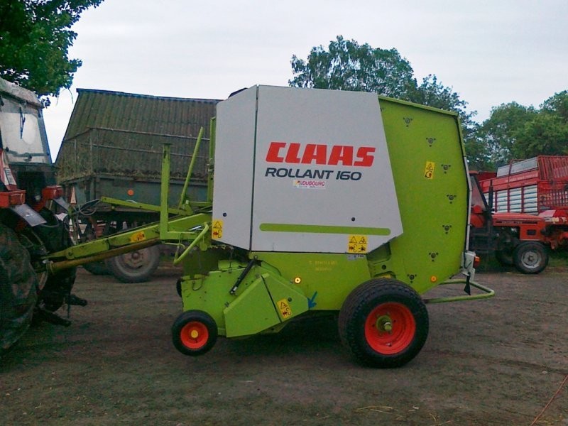 Claas Rollant 160 04r. stan idealny — zdjęcie 2