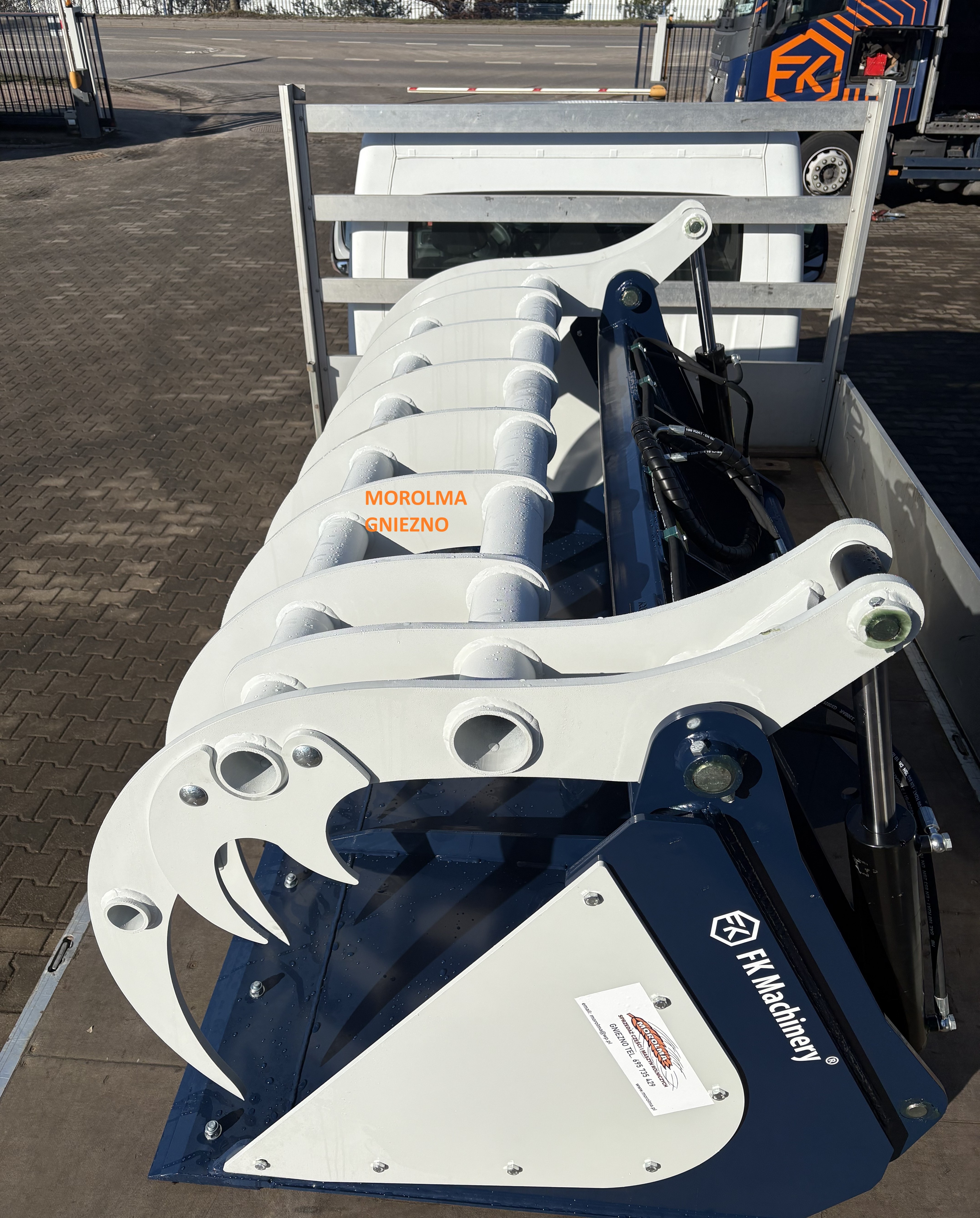 HIT Łyżka z dociskiem łyżkokrokodyl szufla GOLIAT FK MACHINERY 1116kg  — zdjęcie 7