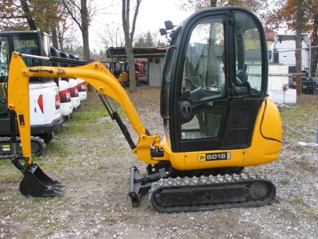 JCB 8018 2007r. - koparkikrakow.pl — zdjęcie 1