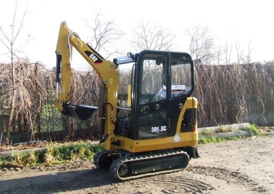CAT 3018 C - DENISON