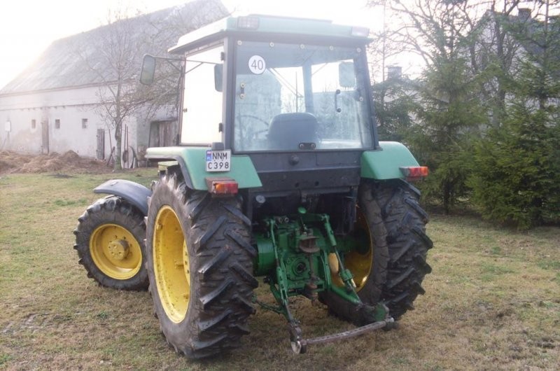 John Deere 2140 — zdjęcie 2