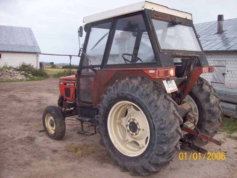 ZETOR 7011 — zdjęcie 2