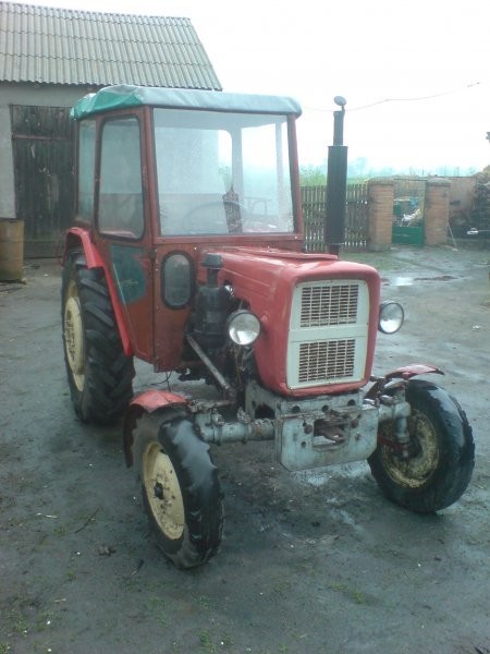 sprzedam ursus c 330