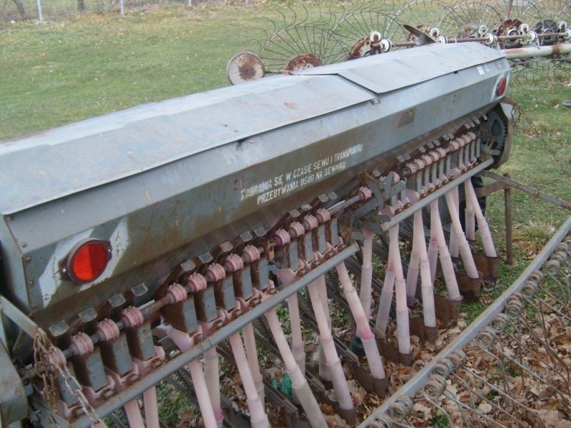 Sprzedam siewnik zbozowy poznaniak 1989rok