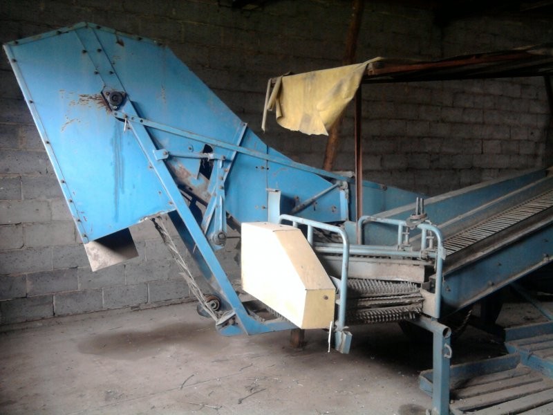 Kombajn ziemniaczany Bolko Z-643 — zdjęcie 2