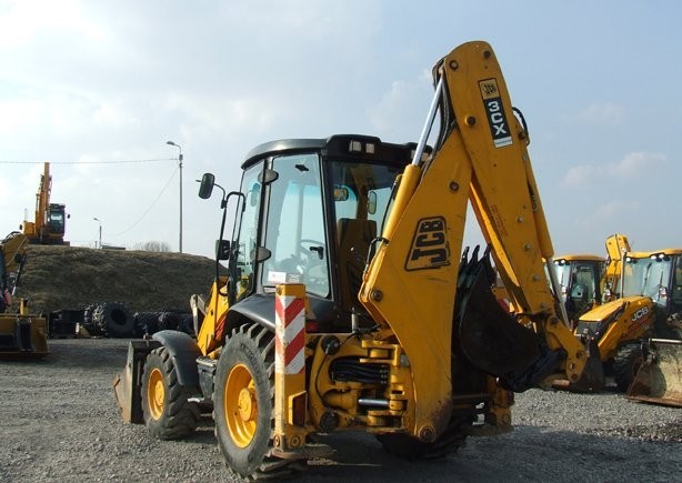 JCB 3CX Contractor z roku 2006// — zdjęcie 2